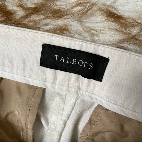 Talbots Scallop Hem Chatham 6P crop - Picture 7 of 7